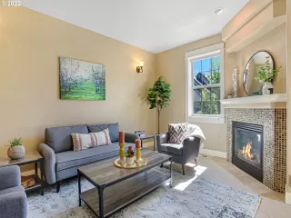 Photo #3: 22662439 Listing