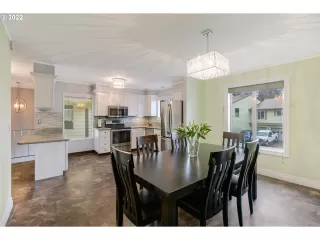 Photo #6: 22664540 Listing