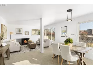 Photo #3: 22666454 Listing