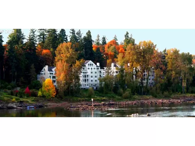 MLS: 22666721 Condo For Sale