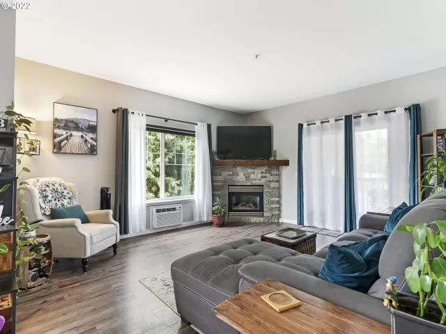 MLS: 22667611 Condo For Sale