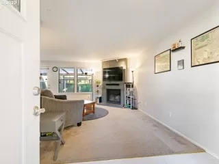 Photo #3: 22668426 Listing