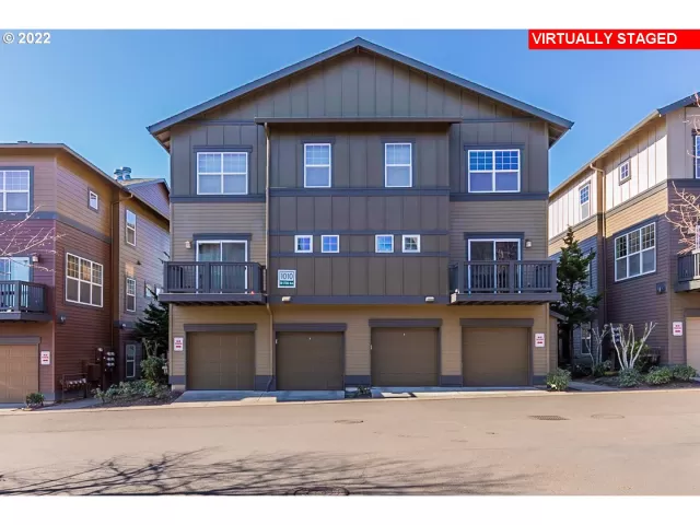 MLS: 22668682 Condo For Sale