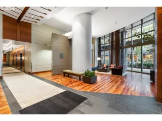 Photo #4: 22669006 Listing