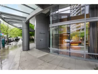 Photo #5: 22669006 Listing