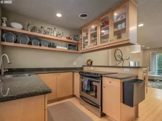 Photo #4: 22669125 Listing 