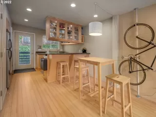 Photo #6: 22669125 Listing 