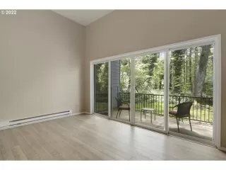 Photo #2: 22669164 Listing