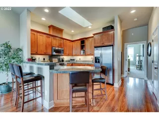 Photo #6: 22669220 Listing 