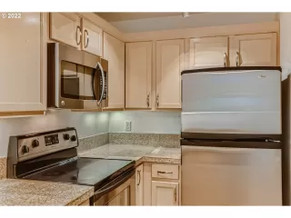 Photo #5: 22669486 Listing 