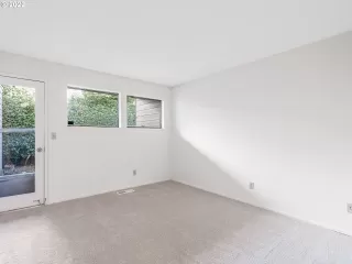 Photo #5: 22669583 Listing 