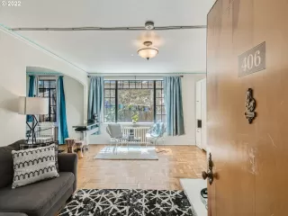 Photo #3: 22669595 Listing 