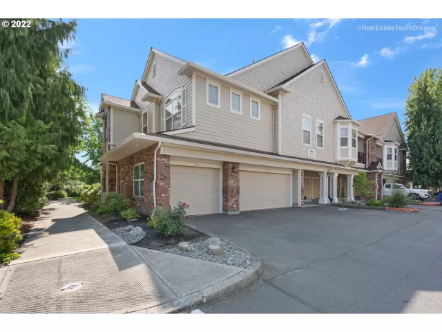 MLS: 22671112 Condo For Sale