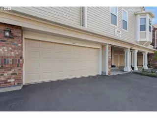 Photo #1: 22671112 Listing