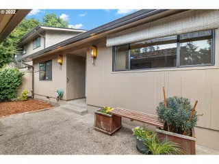 Photo #2: 22671407 Listing