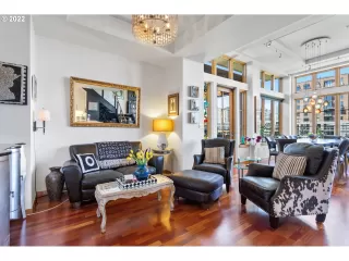 Photo #2: 22671599 Listing