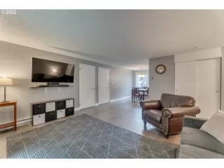 Photo #2: 22671814 Listing