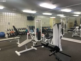 Photo #4: 22674727 Listing