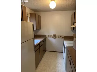 Photo #4: 22674795 Listing 