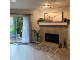 Photo #5: 22674800 Listing 