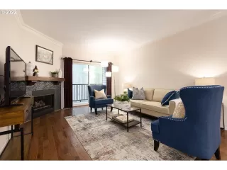 Photo #2: 22675439 Listing