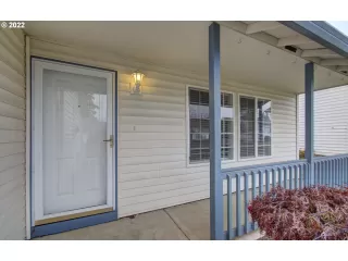 Photo #3: 22675471 Listing