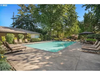 Photo #2: 22676050 Listing