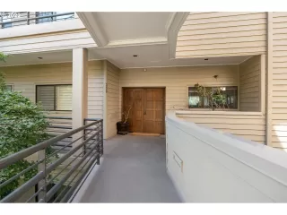 Photo #3: 22676050 Listing