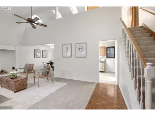 Photo #2: 22676968 Listing 