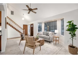 Photo #5: 22676968 Listing 