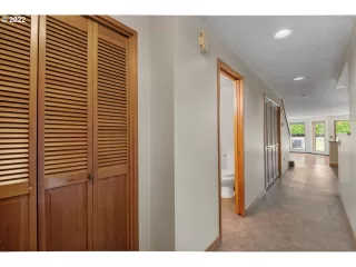 Photo #4: 22678238 Listing 