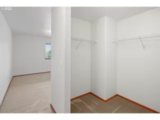 Photo #6: 22679096 Listing 