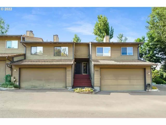 MLS: 22679508 Condo For Sale