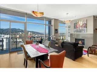 Photo #2: 22679769 Listing 