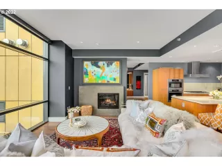 Photo #1: 22680438 Listing 