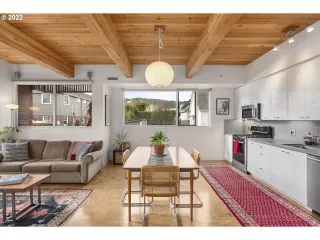 Photo #2: 22681200 Listing 