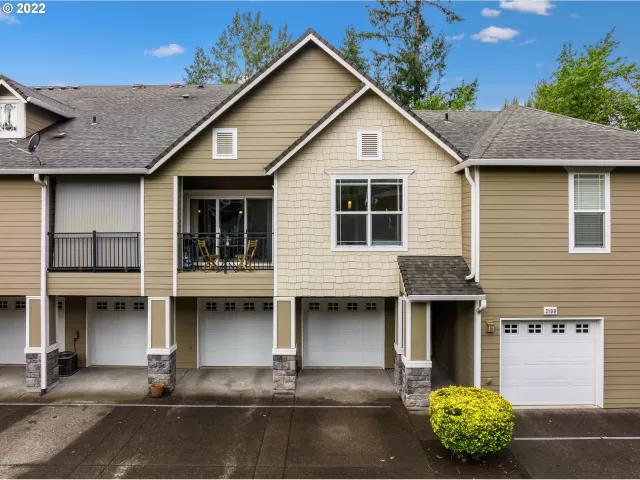 MLS: 22681944 Condo For Sale