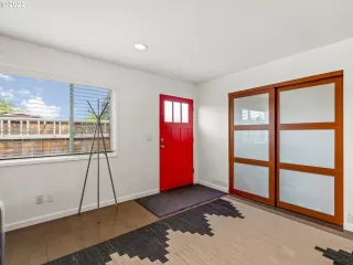 Photo #1: 22682015 Listing