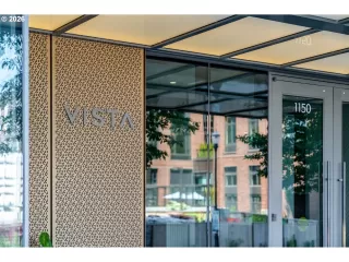 Photo #3: 226820163 Listing 