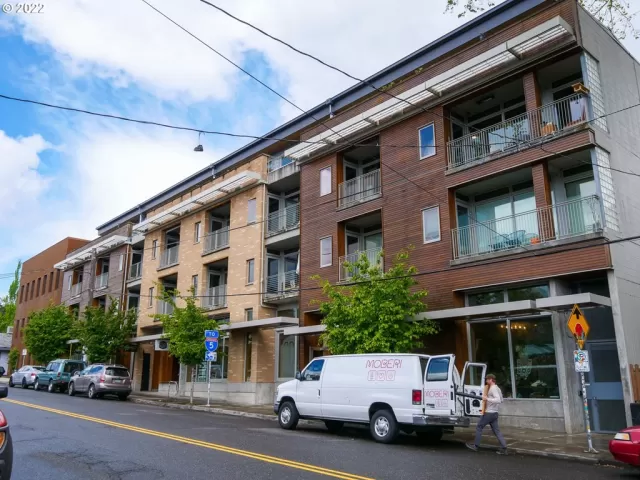 MLS: 22682730 Condo For Sale