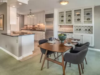 Photo #6: 22682820 Listing