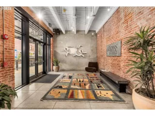 Photo #2: 22683501 Listing 