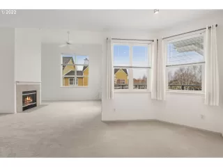 Photo #6: 22683632 Listing 