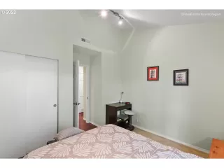 Photo #3: 22684006 Listing 