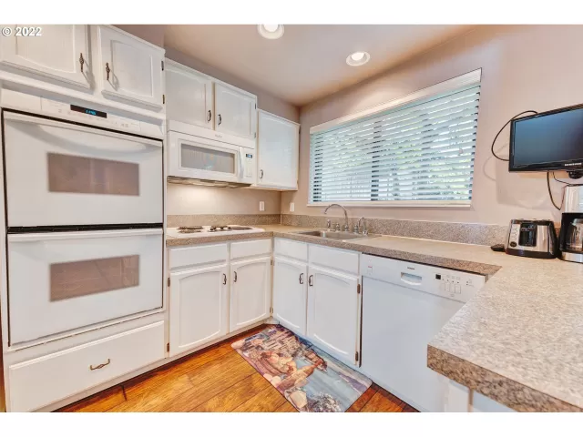 MLS: 22684099 Condo For Sale