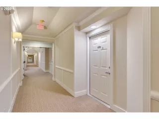 Photo #5: 22685530 Listing 