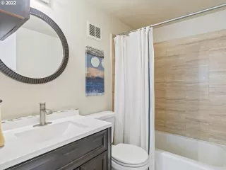 Photo #2: 22685731 Listing 