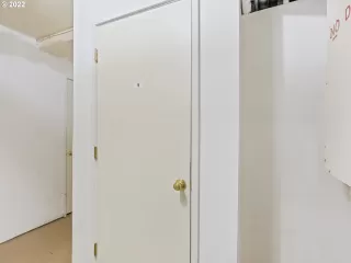 Photo #6: 22685731 Listing 