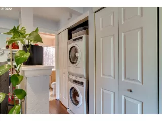 Photo #1: 22686031 Listing