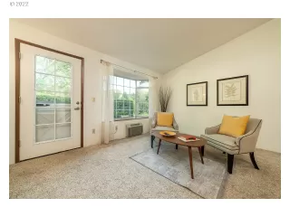 Photo #3: 22686301 Listing